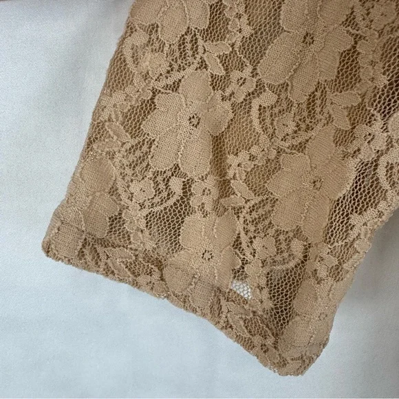 Zara Basic Beige Lace Peter Pan Collar Top Short Sleeve Size S NWT - Picture 3 of 12